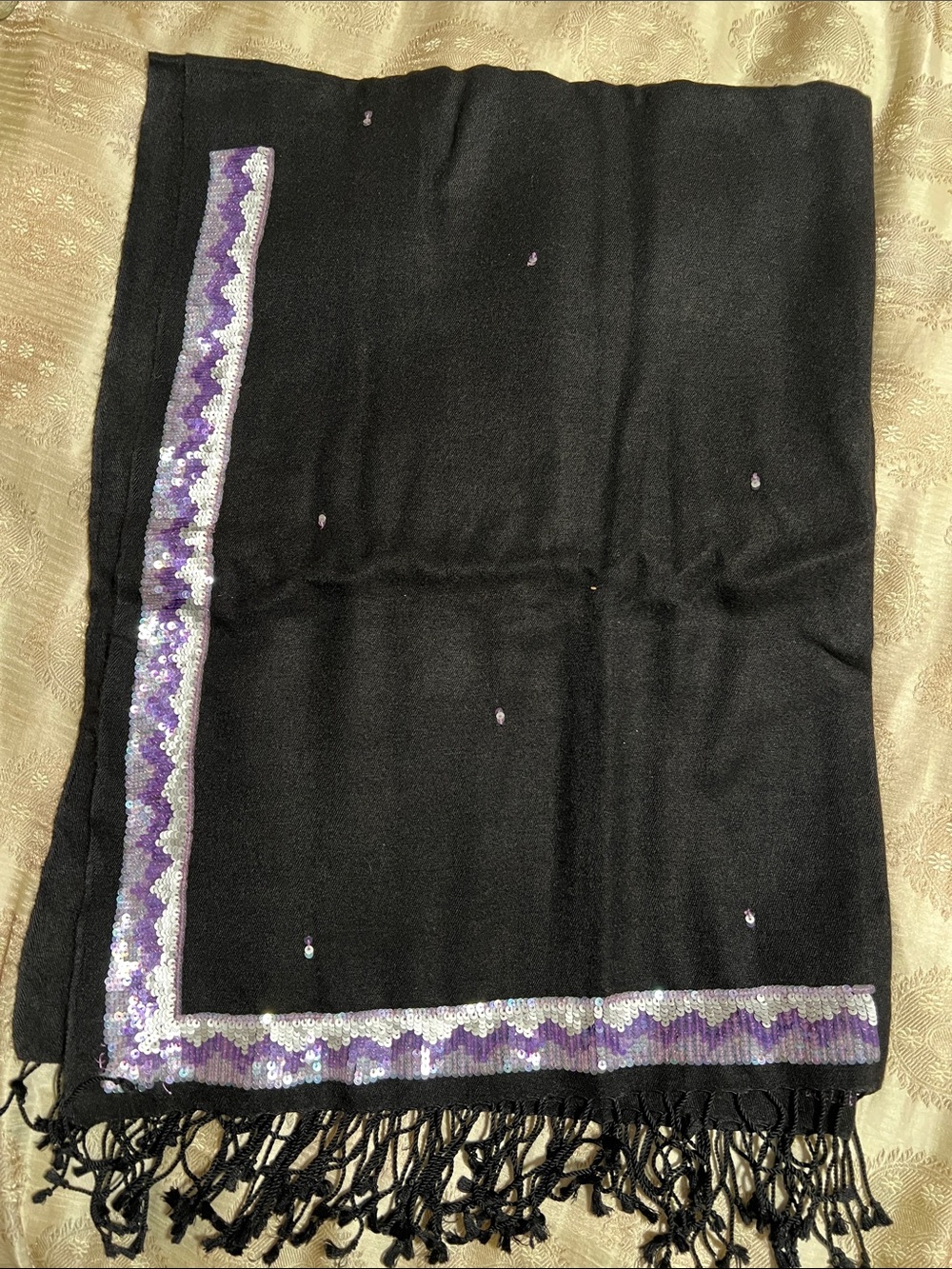 Black pashmina scarf with Purple Accent